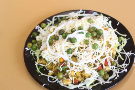 Creamy Bawarchi Special Chaat