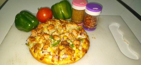 Small Hukum Special Chicken Pizza