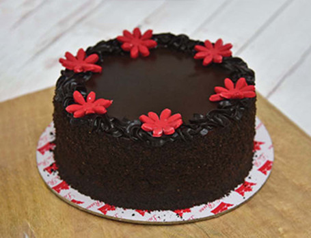 Chocolate Truffle Eggless Cake (2 Pound)