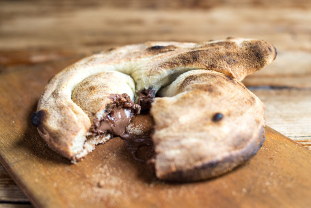 Nutella And Coconut Pizza Ring Large