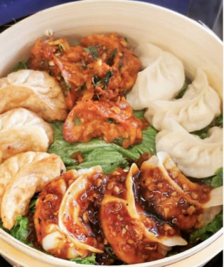 Assorted Paneer Momos Platter 1 [12 Pieces]