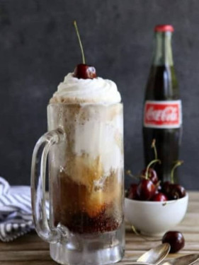 Coke Iced Float