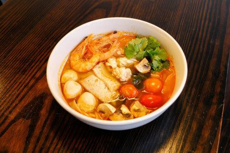 Tom Yum Seafood Noodle Soup (Slightly Hot