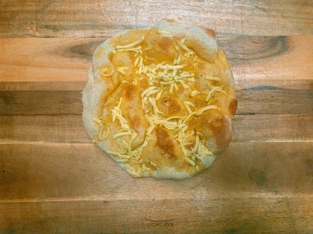 Panzo Bread with Garlic Oil, Mozzarella Rosemary