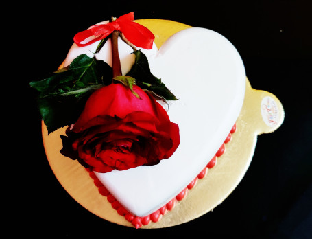 Blueberry Rose Cake(500Gms)