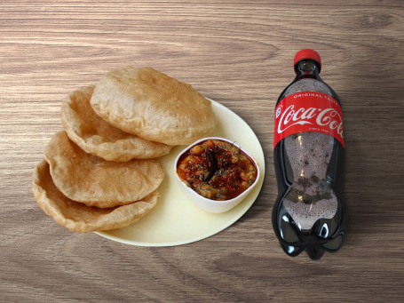 Aloo Sabji 4 Poori Pickle Sooji Ka Halwa Coke 750 Ml Pet Bottle