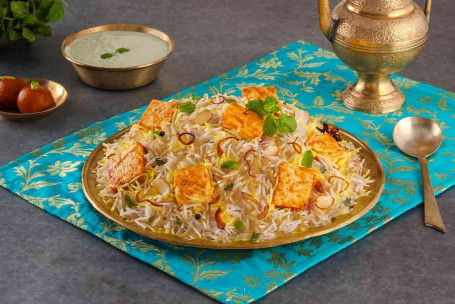 Spicy Zaikedaar Paneer Hyderabadi Paneer Biryani Serves-2]