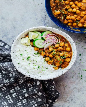 Chatpata Chole Rice Bowl