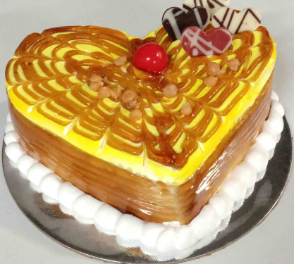 Eggless Heart Shape Butter Scotch Cake