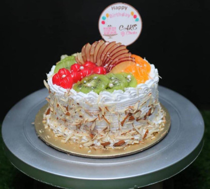 Classic Fresh Fruit Cake (500 Grams)