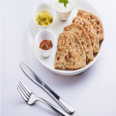 Aloo Pyaz Paratha 1Pcs