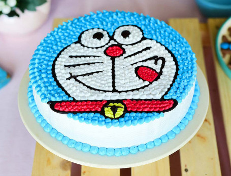 Doraemon Face Cake