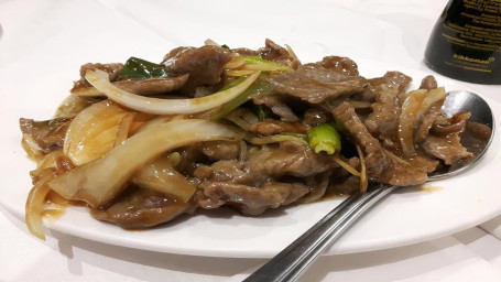 C23. Pepper Steak With Onions