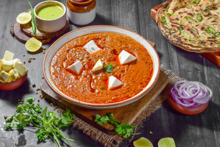 Tawa Paneer With 2 Plain Roti