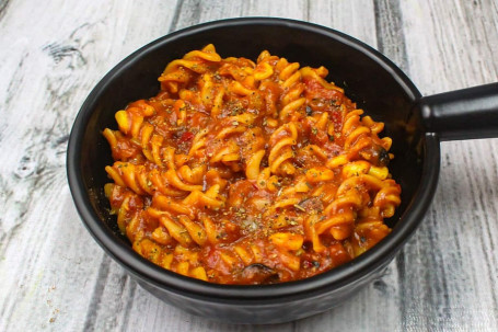 Arrabiata Fusilli (Spicy Red Sauce)