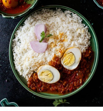 Punjabi Egg Curry Dum Rice (650 Ml)