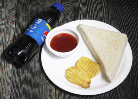 Cold Sandwich With Pepsi