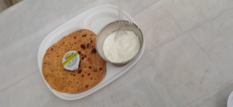 Mix Pratha With Dahi