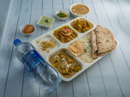 Bahubali Thali 1(Serves2)