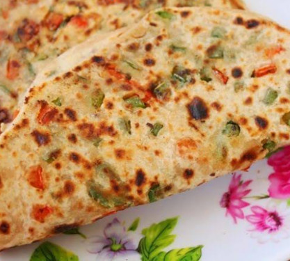 1 Carrot Capsicum Paratha