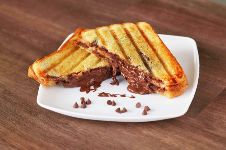 Grilled Chocolate Cream Sandwich