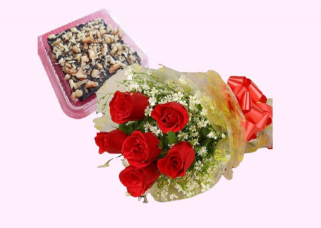6 Red Roses Bunch Chocolate Walnut Brownie