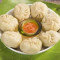 Veg Steam Momos (8Pcs) Served With Onions