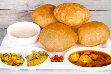 Kachori (Full) Thali (Per Plate)