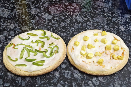 Capsicum Pizza+Paneer Pizza [Small, 7 Inches]