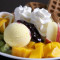 鮮果冰淇淋鬆餅套餐 Waffle with Mango Ice Cream Set and Fresh Fruits