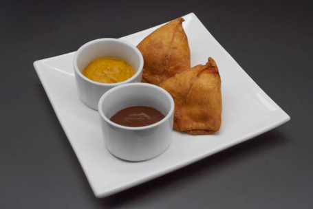 Veg Samosa Set