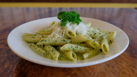 Linguini Pollo Al Pesto