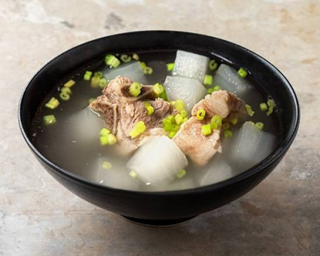 Luó Bó Pái Gǔ Tāng Pork Ribs Soup With White Radish