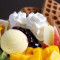 Xiān Guǒ Bīng Qí Lín Sōng Bǐng Tào Cān Waffle With Ice Cream And Fruit
