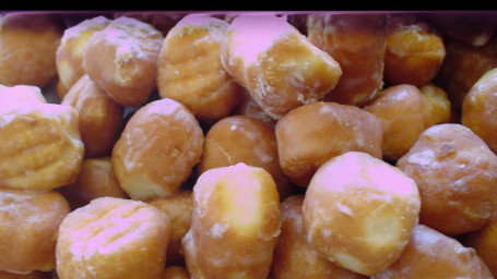 6 Buttermilk Donut Holes