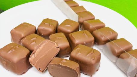 Fudge Meltawy In Milk Or Dark Chocolate