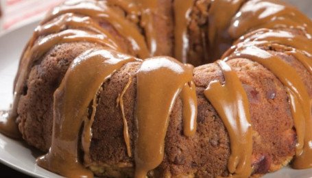 Caramel Apple Poundcake