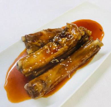 Pork Spare Ribs In Red Wine Honey Sauce (Si Krong Moo)