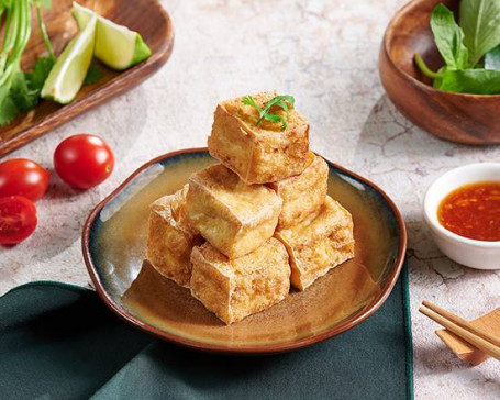 Zhà Dòu Fǔ Friturestegt Tofu