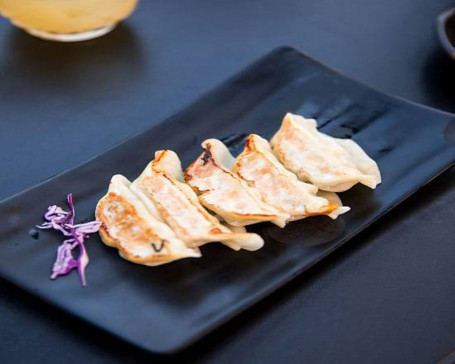 Minced Prawn Pan Fried Gyoza With Chives