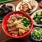 hóng shāo shàng xuǎn sān bǎo niú ròu miàn tào cān Braised Beef, Tendon and Beef Tripe Noodle Soup Combo