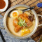 Yuán Zǔ Jī Tuǐ Lā Miàn Chicken Drumstick Ramen