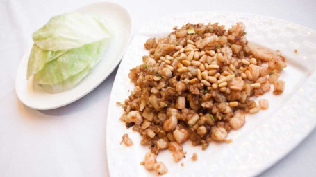 Minced Seafood In Lettuce Cups Cài Piàn Hǎi Xiān Sōng