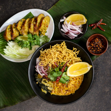 Khao Soi Sai Oua