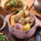 xiāng gū jī tāng guō Chicken Soup Pot with Taiwan Mushroom