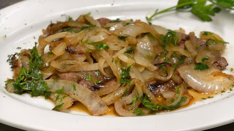 39. Bistec Encebollado Steak Sauteed With Onions