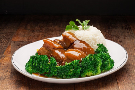 Taiwanese Braised Pork Belly With Rice