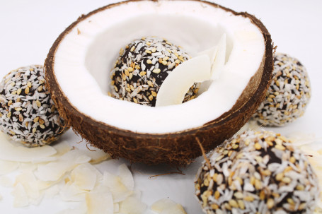 Energy Bombs (Coconut And Sesame)