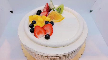 6 Special Fruit Whole Cake