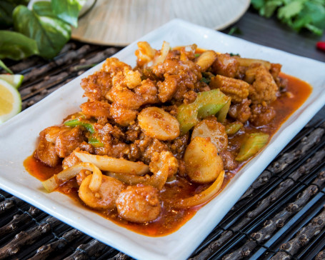 Stir Fry Chicken With Satay Sauce Vegetables